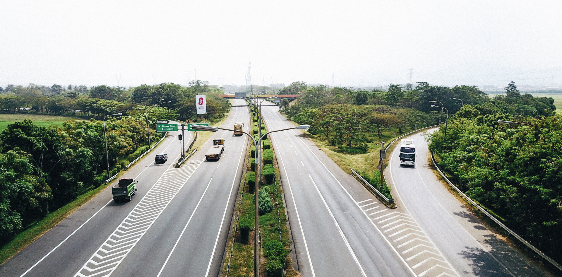Kenaikan tarif jalan tol Tangerang-Merak sudah sesuai dengan UU Nomor 2 Tahun 2022